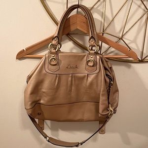 Dusty pink small duffel